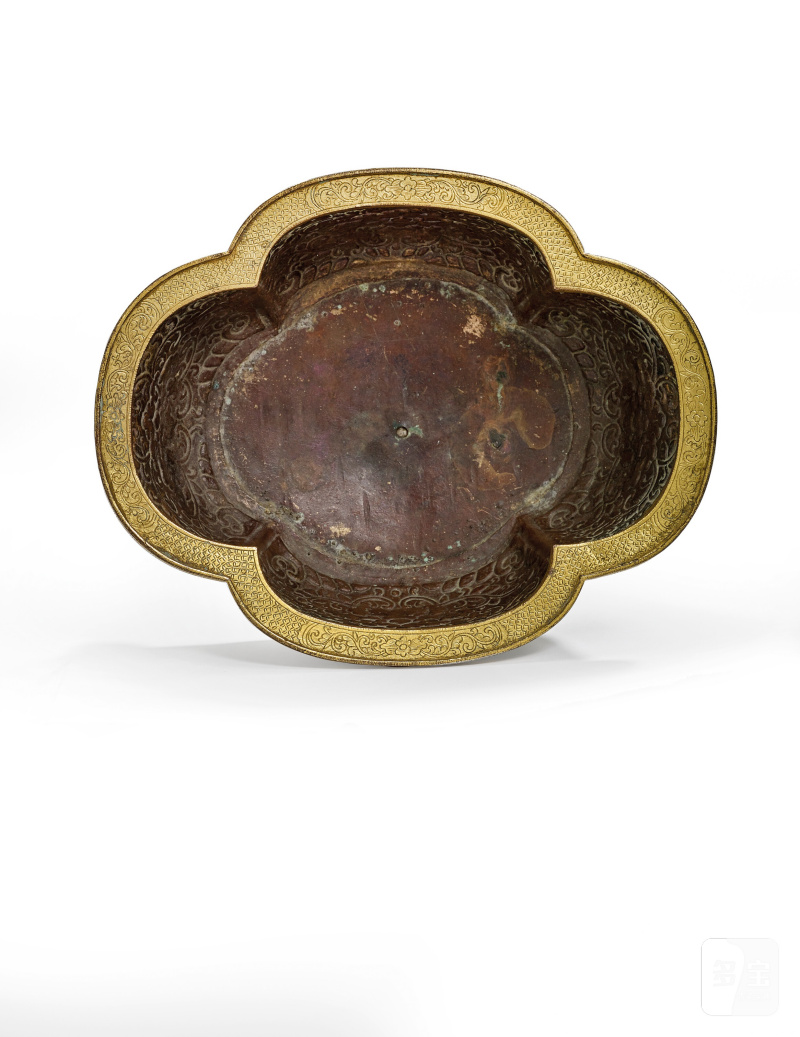 清乾隆 内填琺琅纏枝蓮紋海棠式花盆  CHINA, QING DYNASTY, QIANLONG PERIOD (1736-1795) - 图4
